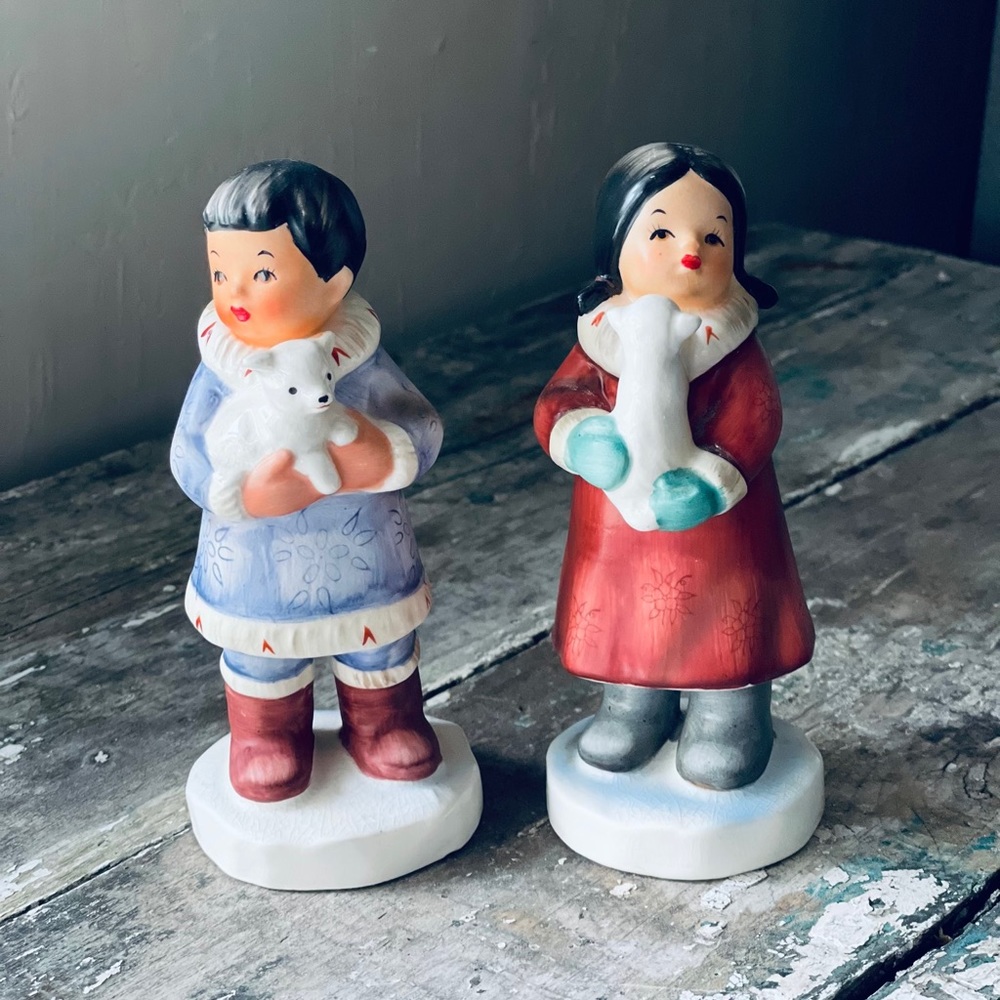 Kelvin Vintage Alaska Figurines 1964 signed
